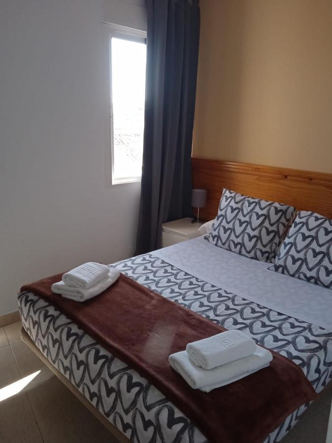 Hotel El Alamo Madrid Eksteriør billede